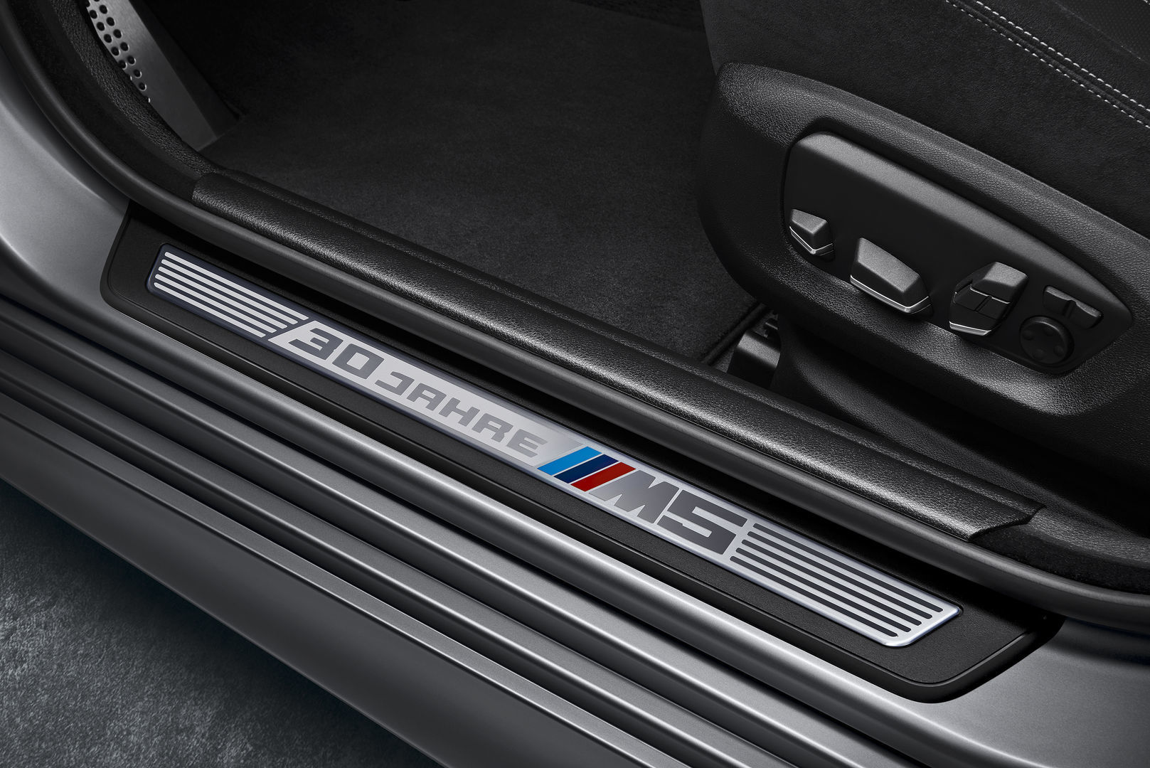 new-BMW-M5-010