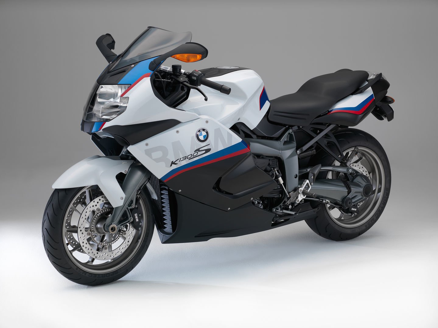 BMW-Motorrad-2015-01